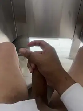 relsb123 online show from February 5, 6:34 pm