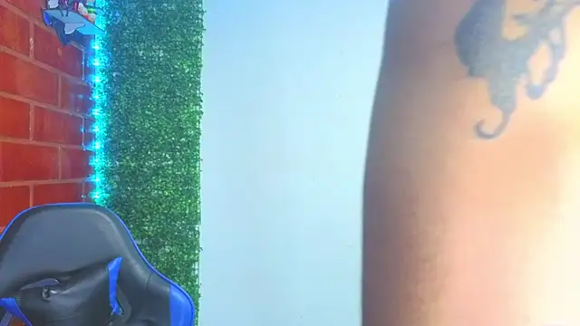 Demitryo online show from March 13, 6:09 am