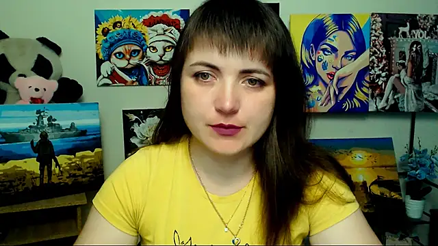 Snapshot of Darina_M_ chatting on May 16, 4:20 am Darina M online show from May 16, 4:20 am