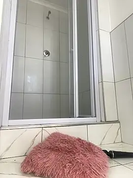 DarkBerry87 online show from March 6, 2:18 pm