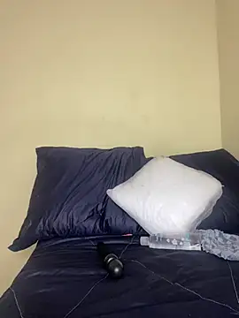 DarkBerry87 online show from March 10, 3:30 pm