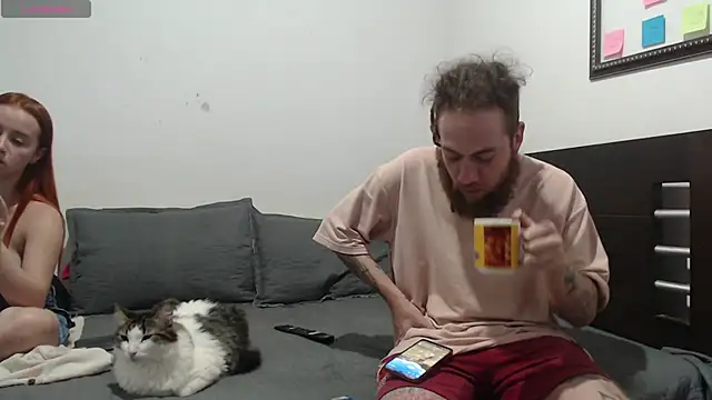 Nanna and Balder online show from January 22, 9:43 pm