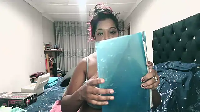 Indianmayaxoxo online show from December 20, 5:31 pm