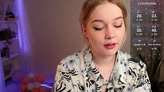 0urAlexa online show from December 25, 9:11 pm