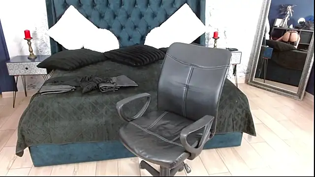 Snapshot of AlexiaKendall chatting on December 29, 11:50 pm AlexiaKendall online show from December 29, 11:50 pm