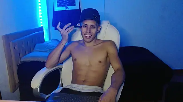 Iruma fat dick777 online show from February 15, 9:37 pm