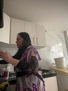 Freya Artemisa online show from February 6, 7:17 pm