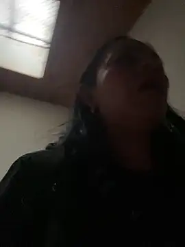 Snapshot of Freya_Artemisa chatting on May 11, 10:18 pm Freya Artemisa online show from May 11, 10:18 pm