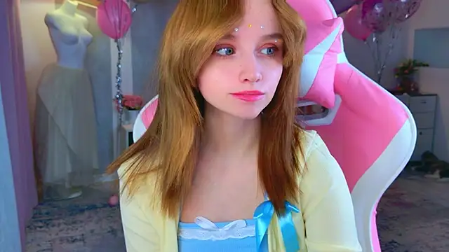 b4by LoL1 online show from November 28, 5:48 pm