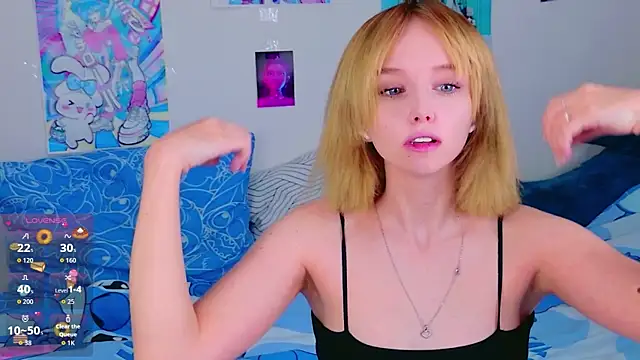 b4by LoL1 online show from July 26, 4:58 pm