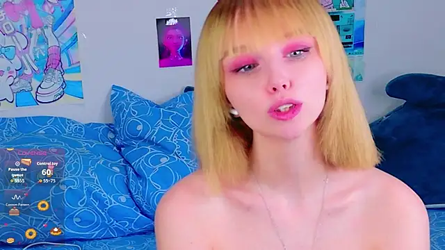 b4by LoL1 online show from July 29, 1:20 pm