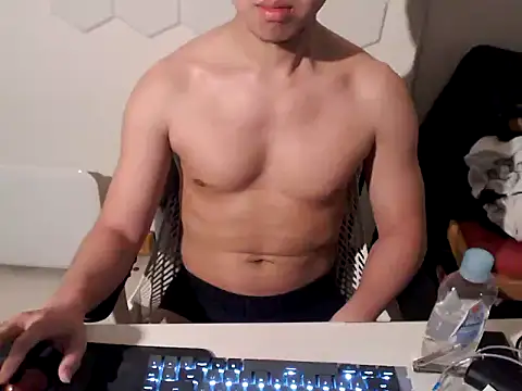 TheDarkPrix online show from December 3, 5:00 pm