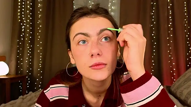 Snapshot of tomorrows_day chatting on January 10, 9:30 pm tomorrows day online show from January 10, 9:30 pm