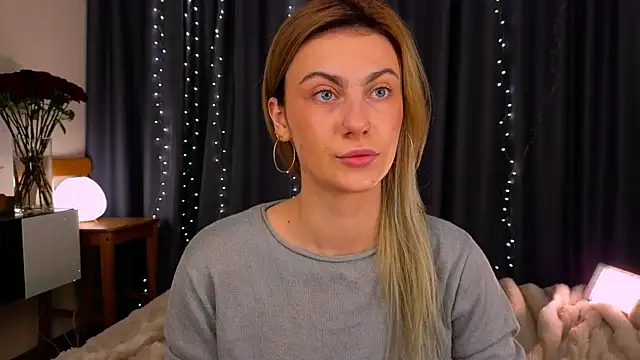 Snapshot of tomorrows_day chatting on March 2, 6:58 am tomorrows day online show from March 2, 6:58 am