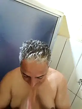 gordonunes online show from December 20, 2:29 am