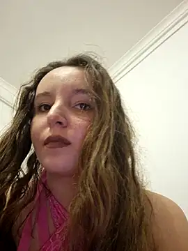 Snapshot of LineaDemie chatting on October 15, 4:29 pm LineaDemie online show from October 15, 4:29 pm