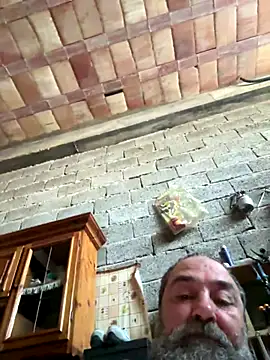 Snapshot of ros217 chatting on October 3, 2:03 pm ros217 online show from October 3, 2:03 pm