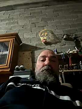 Snapshot of ros217 chatting on November 21, 4:05 pm ros217 online show from November 21, 4:05 pm