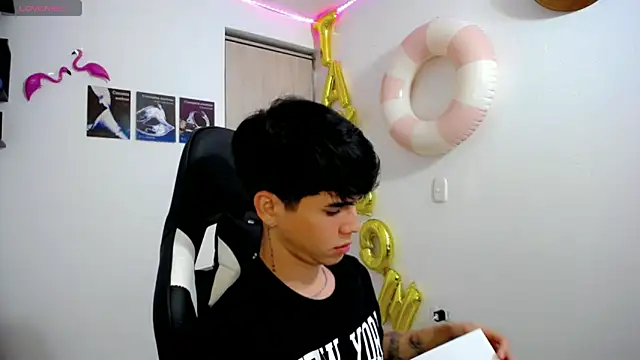 Tayson Rivers online show from September 12, 12:22 am