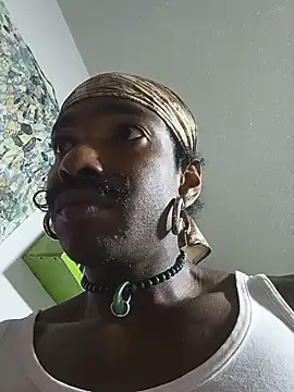 Snapshot of Siriss_boyrag chatting on July 2, 2:11 am Siriss boyrag online show from July 2, 2:11 am
