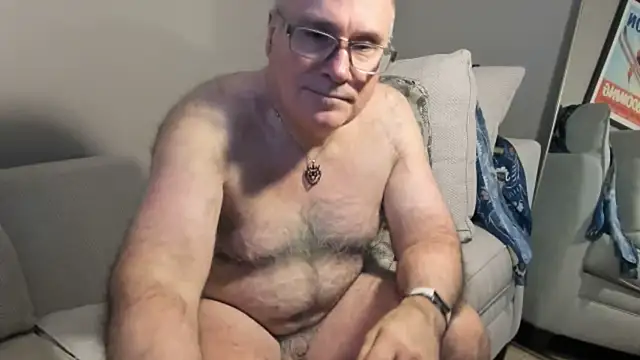 Snapshot of dantes_lion chatting on December 4, 7:28 am dantes lion online show from December 4, 7:28 am