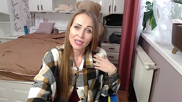 Snapshot of 69SexySecret69 chatting on February 28, 9:15 am 69SexySecret69 online show from February 28, 9:15 am