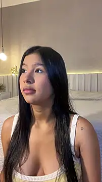 Snapshot of Aida_moreno chatting on May 6, 11:59 am Aida moreno online show from May 6, 11:59 am