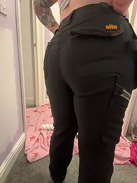 Snapshot of Ragdoll131 chatting on February 17, 6:47 pm Ragdoll131 online show from February 17, 6:47 pm