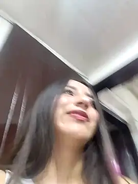 Snapshot of ailyn_miranda chatting on March 10, 3:34 am ailyn miranda online show from March 10, 3:34 am