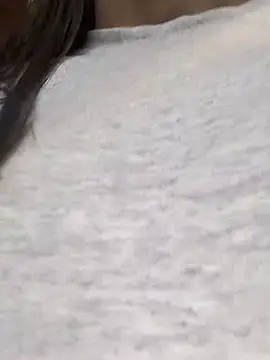 Snapshot of ailyn_miranda chatting on March 14, 8:17 pm ailyn miranda online show from March 14, 8:17 pm