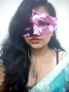 Snapshot of Shivi_shahh chatting on July 8, 6:12 pm Shivi shahh online show from July 8, 6:12 pm