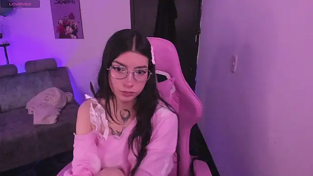 cami mila9 online show from December 1, 10:26 pm