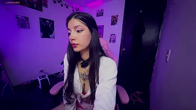 cami mila9 online show from February 11, 5:45 am