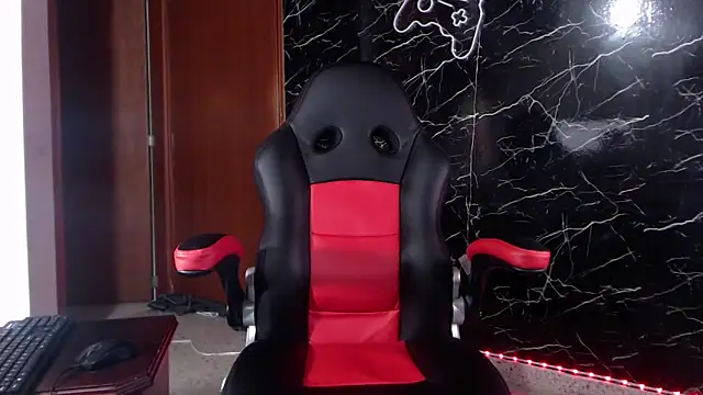 Snapshot of maty_hardx chatting on January 24, 10:00 am maty hardx online show from January 24, 10:00 am