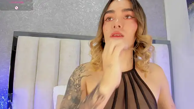 Lucy Vega online show from September 11, 4:45 am