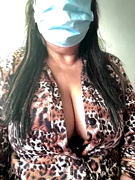 Snapshot of Jawahir-pretty-women chatting on November 4, 7:51 am Jawahir-pretty-women online show from November 4, 7:51 am