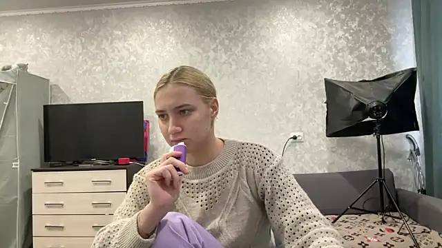 AnneBall online show from January 23, 9:18 am