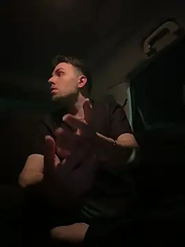 malikwrightstrips online show from March 27, 2:06 am