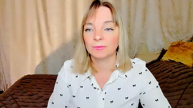 Regina  blue online show from November 2, 2:30 pm