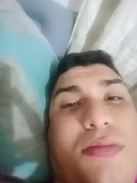 Snapshot of stivens777 chatting on October 19, 5:08 am stivens777 online show from October 19, 5:08 am