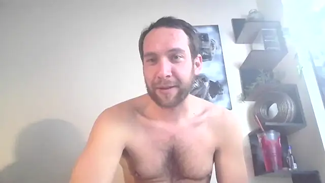 Snapshot of SmokingSloth chatting on February 16, 1:36 am SmokingSloth online show from February 16, 1:36 am