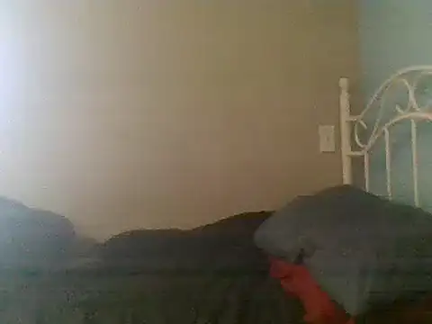 Snapshot of SmokingSloth chatting on March 16, 7:06 pm SmokingSloth online show from March 16, 7:06 pm