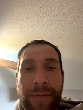 Snapshot of SmokingSloth chatting on November 23, 2:55 am SmokingSloth online show from November 23, 2:55 am