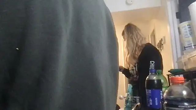 Snapshot of SpunCandy chatting on March 4, 8:15 pm SpunCandy online show from March 4, 8:15 pm