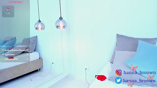 Snapshot of hannaa_brown chatting on December 31, 4:57 pm hannaa brown online show from December 31, 4:57 pm