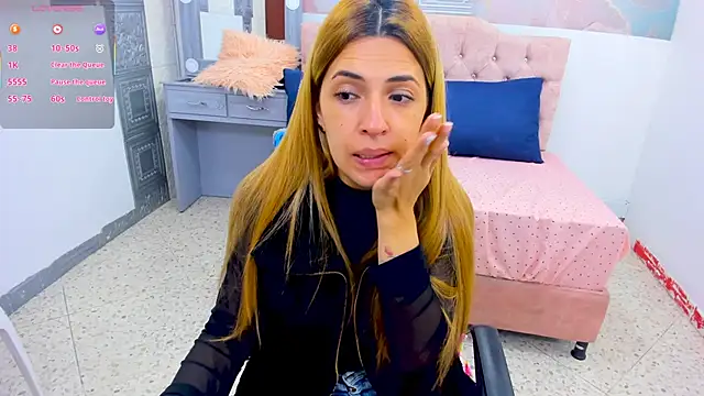 EvaaLovia1 online show from January 30, 1:53 pm