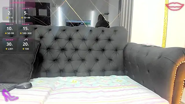 EvaaLovia1 online show from September 18, 1:35 pm