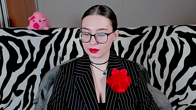 Snapshot of VeronikaKissuchi chatting on February 22, 2:50 am VeronikaKissuchi online show from February 22, 2:50 am