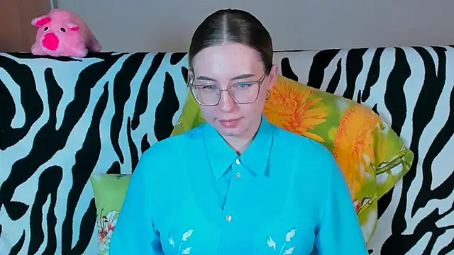 Snapshot of VeronikaKissuchi chatting on February 27, 3:14 am VeronikaKissuchi online show from February 27, 3:14 am