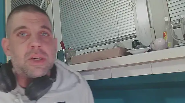 Snapshot of YouWantMe666 chatting on February 13, 11:47 pm YouWantMe666 online show from February 13, 11:47 pm